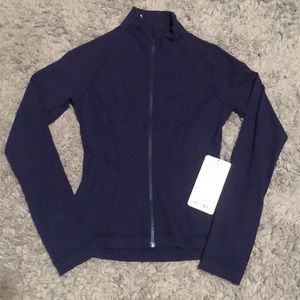 Lululemon Lightly Jacket